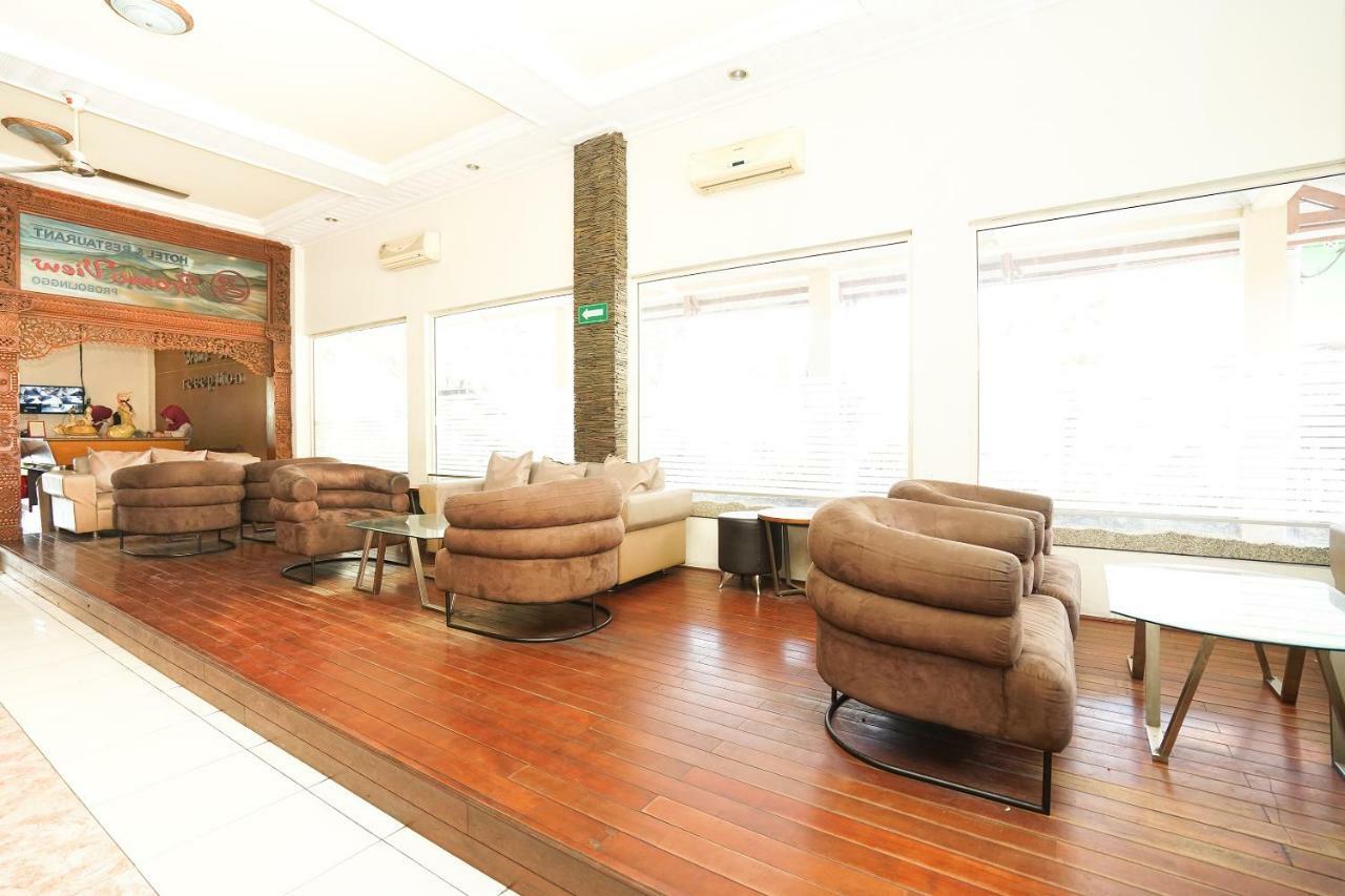 פרובולינגו Bromo View Hotel מראה חיצוני תמונה